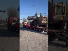 लोडर लोड हो रहा है