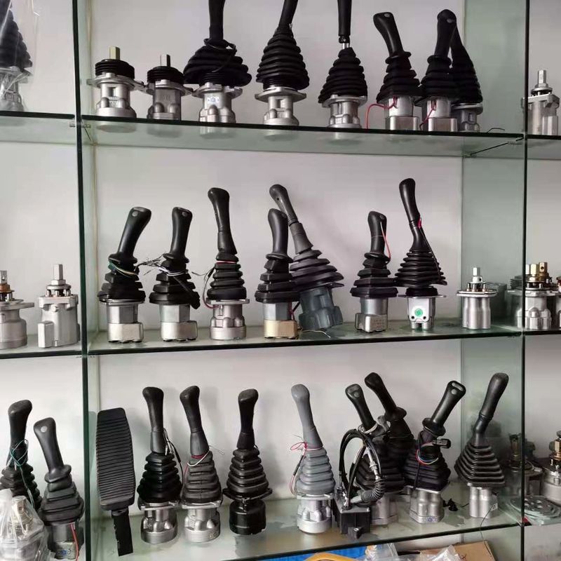 यूनिवर्सल खुदाई जॉयस्टिक हैंडल हैंड शांक ऑपरेटर रॉड असेंबली PC120 PC200 SK200 EX200 खुदाई के लिए इस्तेमाल किया