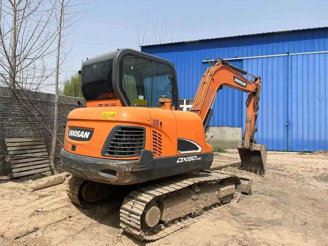 अच्छी तरह से रखरखाव 2020 Doosan DX60-9C 6 टन परिदृश्य उपयोगिता कार्य के लिए उपयोग किया जाता है खुदाई