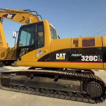 इस्तेमाल किया गया CAT 320C L खुदाई मशीन 5-5km/h यात्रा गति 6-4L इंजन विस्थापन प्रदर्शन