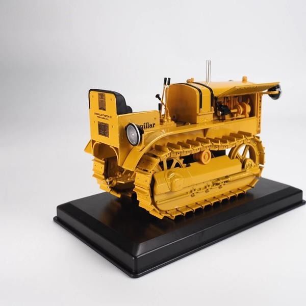 Diecast मास्टर्स 1:16 स्केल 25 ट्रैक्टर मॉडल DM मिश्र धातु फार्म वाहन लघु 85679
