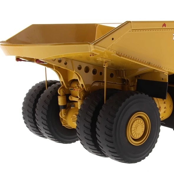 Diecast Masters 1:50 CAT 798AC सुपर लार्ज माइनिंग हॉल ट्रक डाई-कास्ट मॉडल 85671