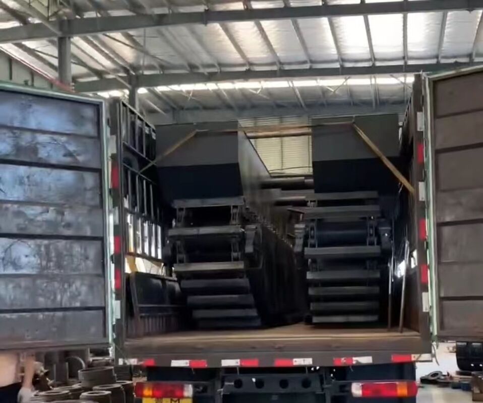 कस्टम उभयचर उत्खनन ट्रैक दलदल आर्द्रभूमि दलदल के लिए पोंटून विभिन्न मॉडल आपूर्तिकर्ता