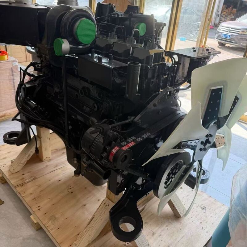 असली मशीनरी इंजन 6D125-3 इंजन असेंबली PC400-7 PC450-7 उत्खनन इंजन बिक्री के लिए
